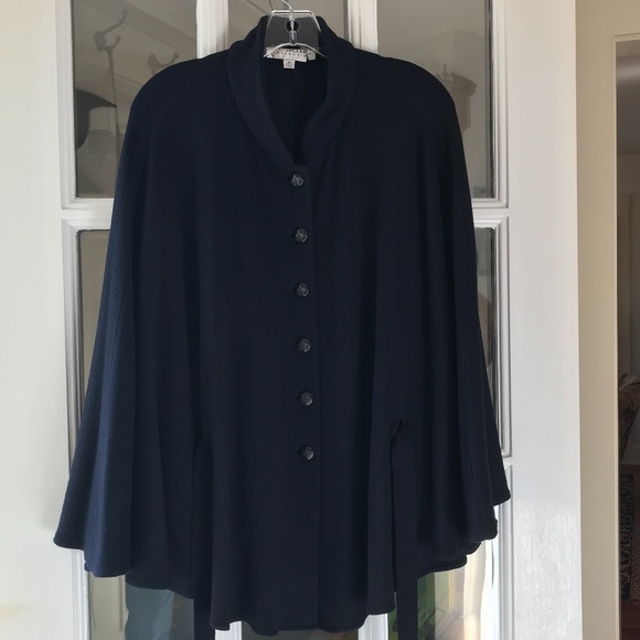 ❤️ HOST PICK! *** ST. JOHN COLLECTION VIRGIN WOOL PONCHO NWOT - Picture 1 of 13